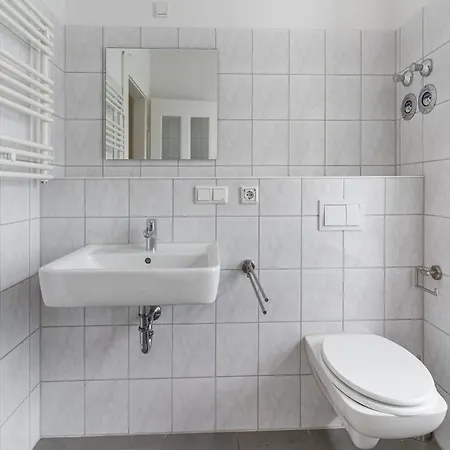 Limehome Brandenburgerstrasse Apartment *